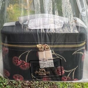COACH Cosmetic & Make up Case w Cherry Print CDC13 AUTHENTIC New Coach Packaged